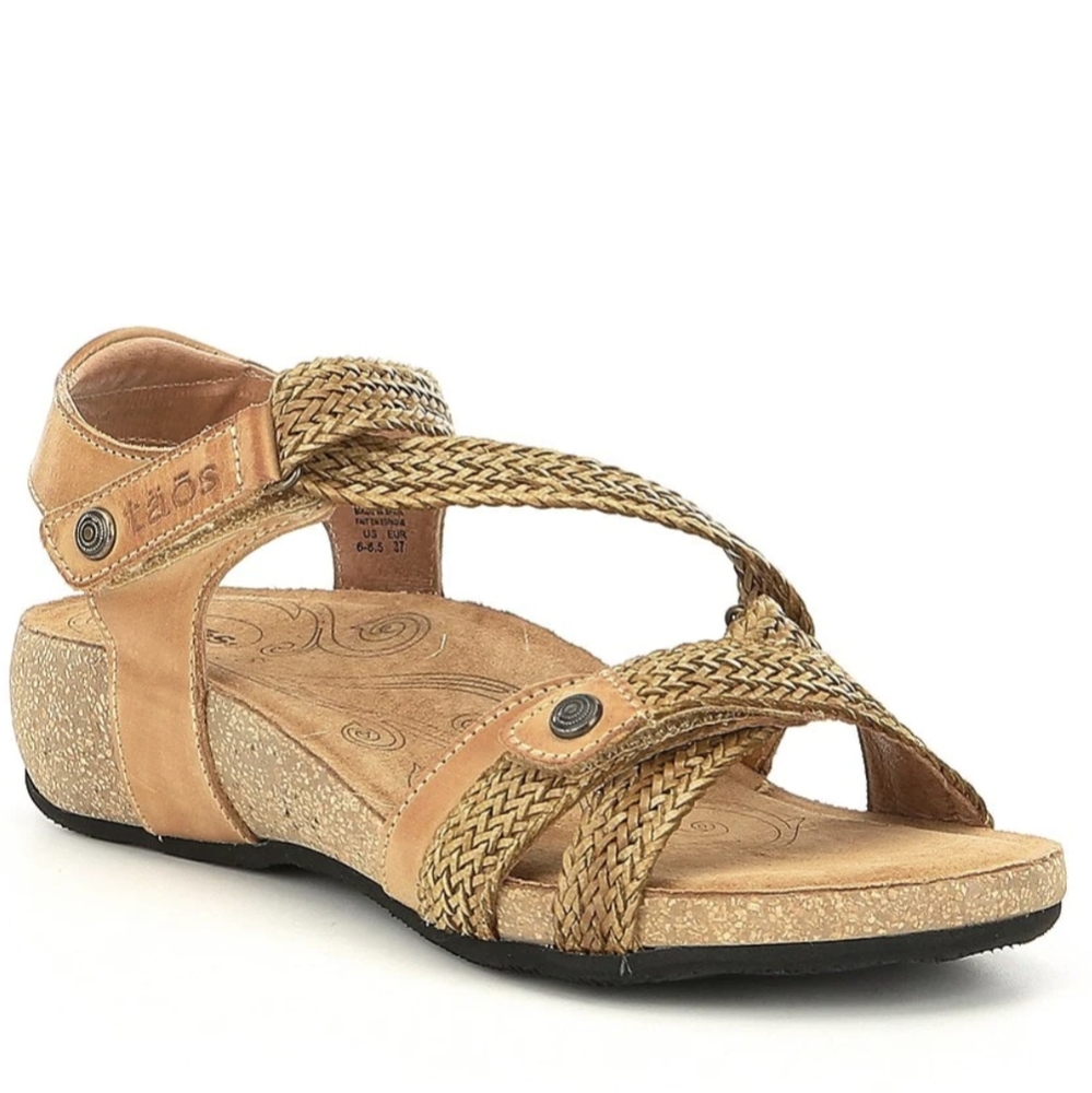 Taos Gold Trulie Woven Leather Sandals 38 / 7-7.5